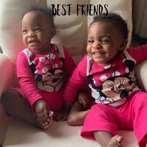 Meet your Posher, Laura-denise